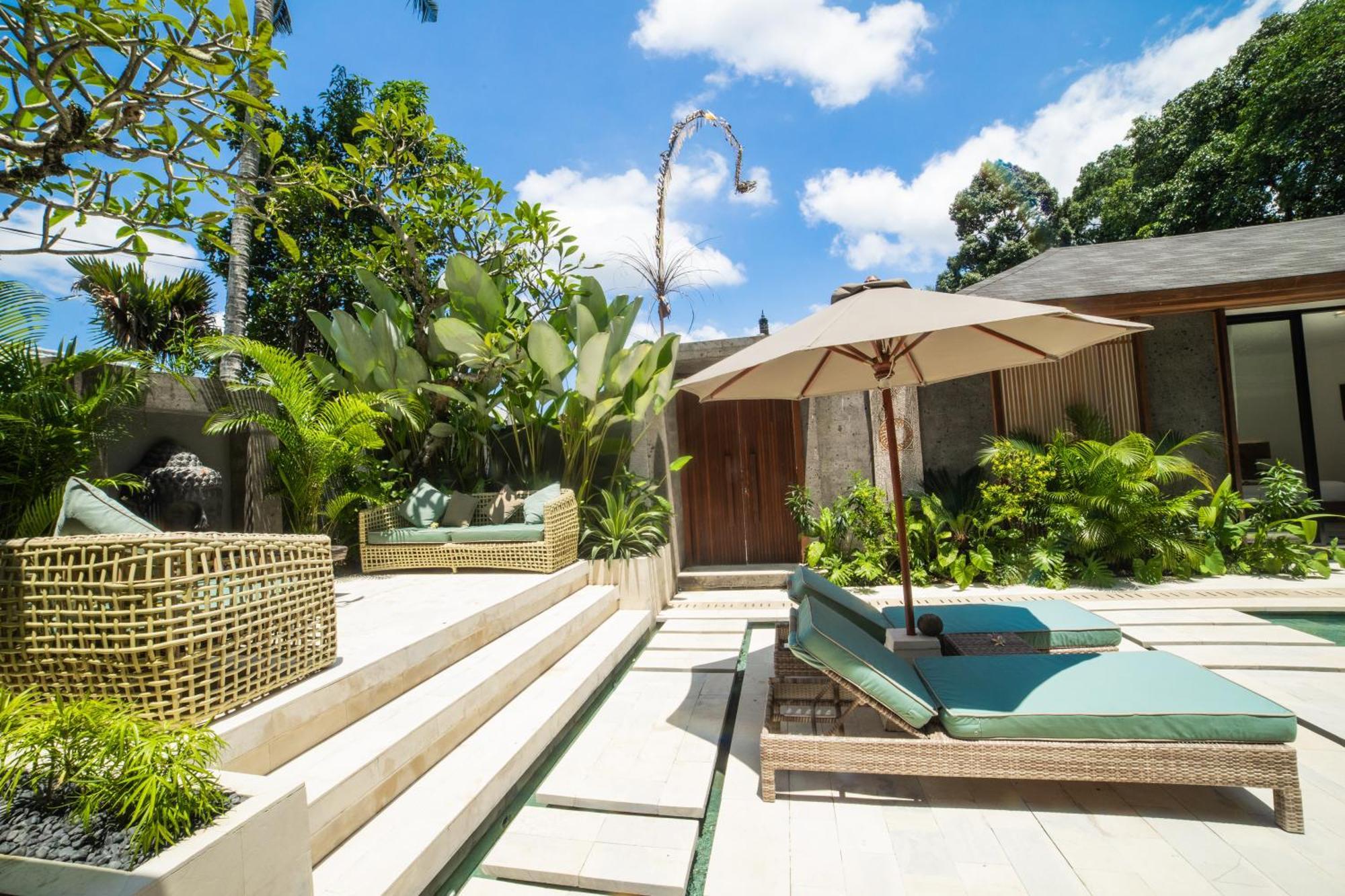 Sunny Side Private Pool And Free Xmax Bike Villa